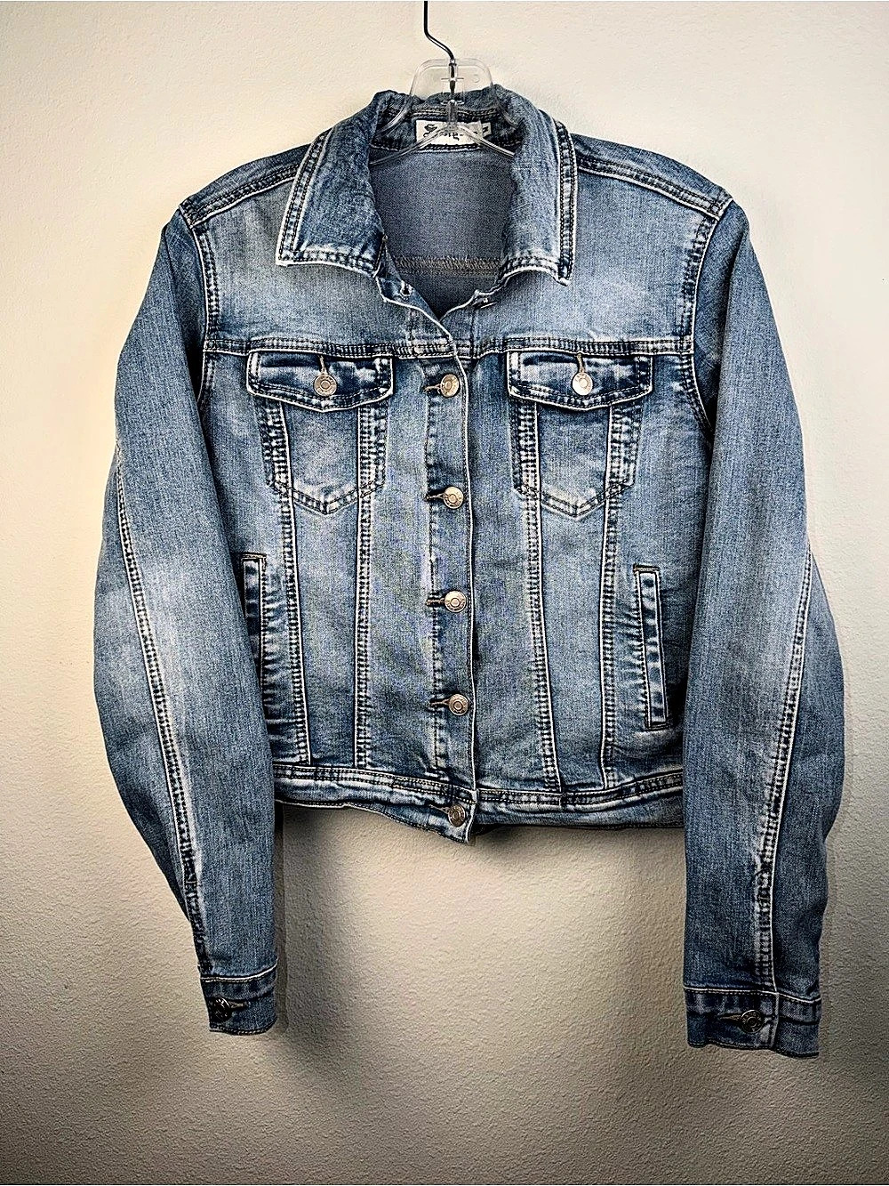 Denim Jacket in Blue Small